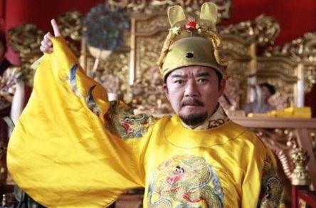 死刑犯临死前的一首诗 为什么会导致全场的监斩官被斩杀呢