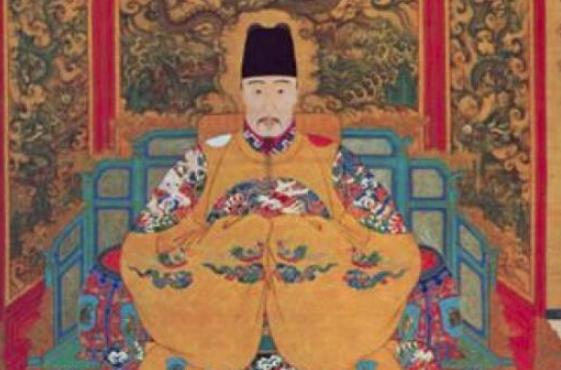 严嵩不顾民生,嘉靖为什么还重用他
