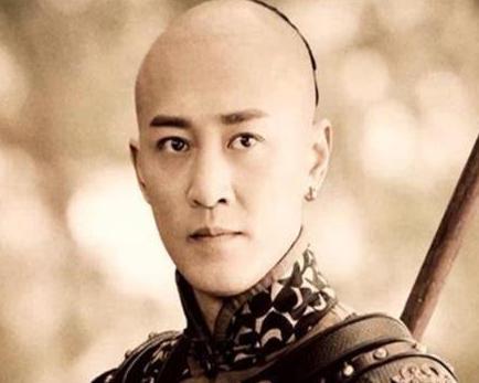 多尔衮手握大军又有众多人的拥护 为什么他最后没有当上皇帝呢