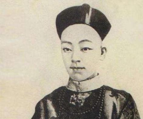 李鸿章手握大权为什么不支持光绪帝 而是让慈禧当道呢