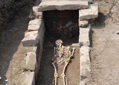 古代两军交战之后 古人是怎么处理俘虏的呢