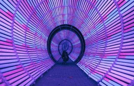 贵州时光隧道之谜 为什么有些人的时候会显示倒退一个小时