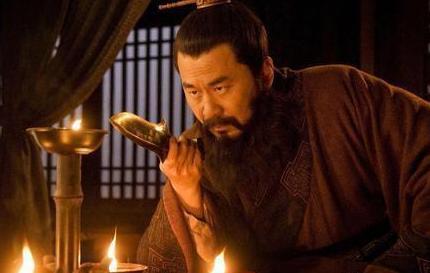 曹操南征的时候为什么会想起刘表的儿子 这是什么原因呢
