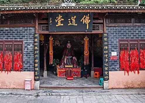 中国几千年尊师重道,为什么会叫老师臭老九