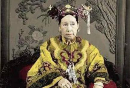 古代皇帝是怎么如厕的
