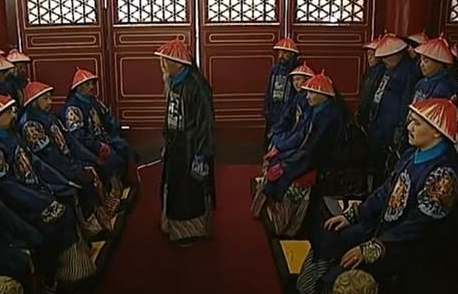 古代大臣基本都是来自五湖四海 上朝时皇帝是怎么和他们沟通的</span>