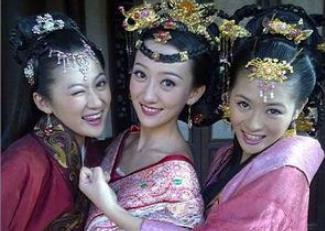 被皇帝打入冷宫的嫔妃,太监们为什么要争抢