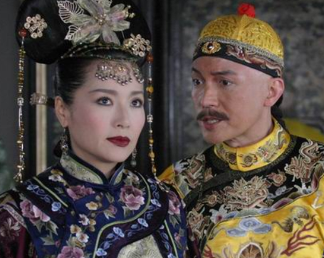 乾隆皇帝为什么轻易禅位 乾隆就不担心被嘉庆干掉吗</span>
