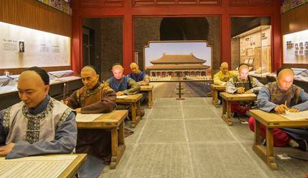 古代科举考试到底是什么样的 最后为什么都是写文章</span>