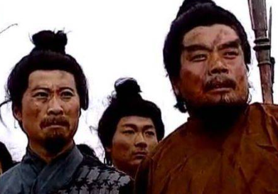 于禁都投降了,庞德为什么誓死不降呢?</span>