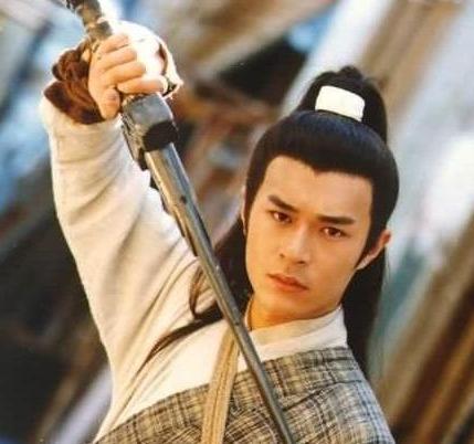 古代大侠吃饭为什么丢下银子就走了 难道小二不怕少给吗