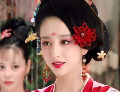 古代的女子，为什么没到15岁就要求结婚