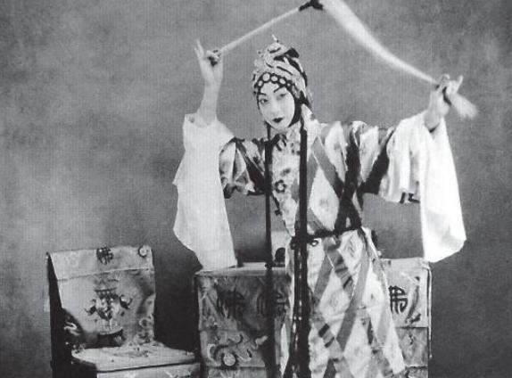 揭秘：中国京剧里的四大须生为什么有七位