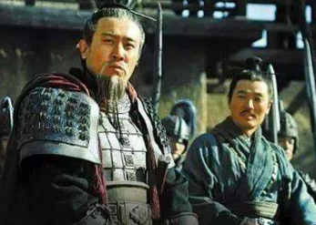 真实历史上的袁绍是怎样的人?和演义中有何区别?</span>
