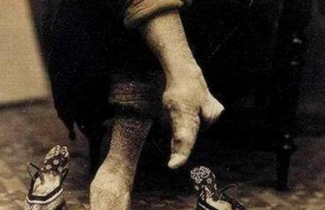 古代女子大多数都宅在家里 她们为什么不愿意出门</span>