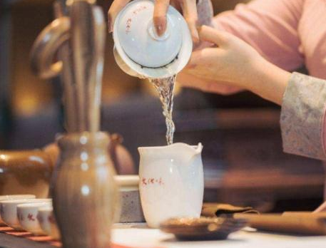 唐朝时期扬州百姓的生活过得怎么样?当时的饮食有哪些特点?</span>