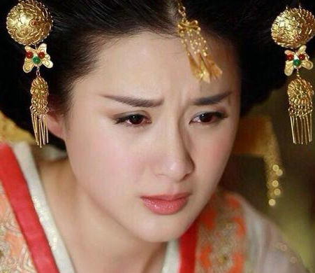 古代妃子生下孩子之后 妃子们为什么交给宫女抚养</span>