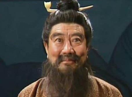 吕布的性格如何?为什么屡次背叛自己的义父?</span>