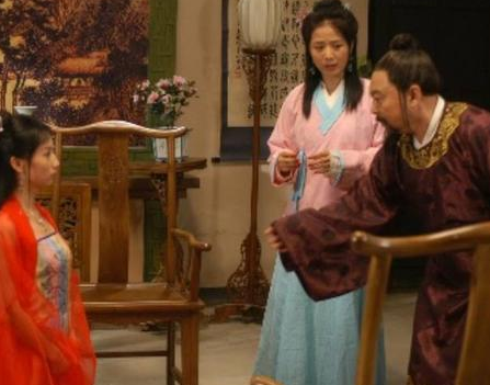 古代皇帝要下令诛杀九族的时候 古人为什么不逃跑</span>
                      