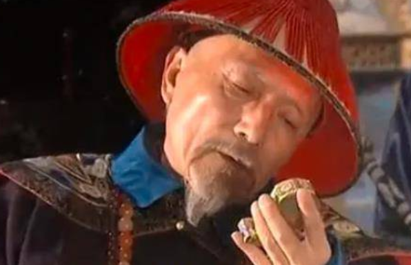 揭秘:清朝官员的辞职流程是怎样的?</span>