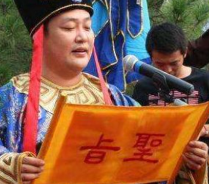 古代太监基本都不识字 他们是怎么宣读圣旨的</span>