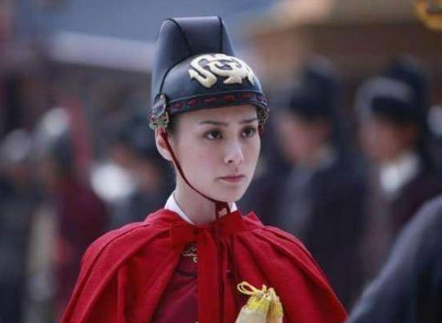 上官婉儿为什么会效忠自己的仇人?</span>