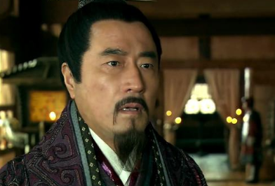 萧何曾四次在刘邦的猜忌下死里逃生,当时的情况是怎样的?</span>