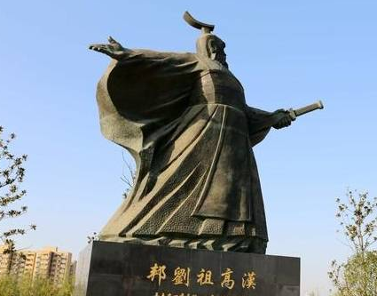 吕公为什么会把女儿嫁给刘邦?</span>