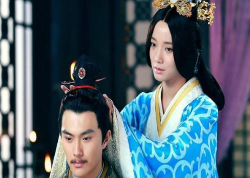 同样歌姬出身的她们都登上了后位，她们有什么不同之处