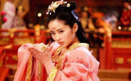 史上最色皇帝，竟连皇太后也不放过