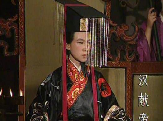 曹操不称帝曹丕却迫不及待地要当皇帝