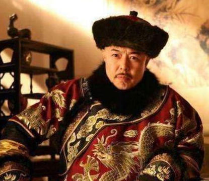 和珅去赈灾时往粥里丢沙子 灾民为何对此感恩戴德