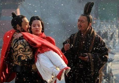 关羽一生与曹操势不两立的真正原因是什么