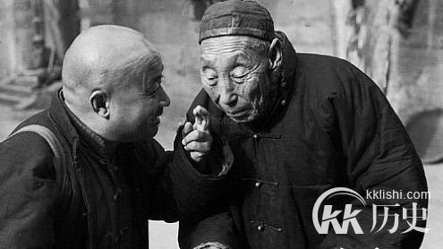 清朝太监退休后都去当和尚的原因：无人养老