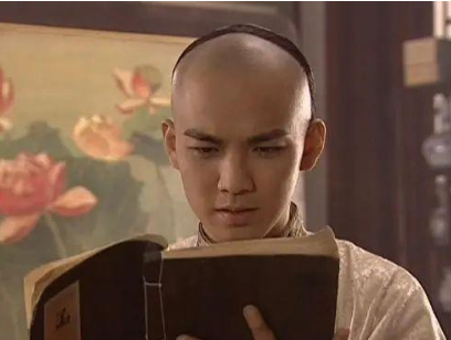 纳兰性德有哪些描写边塞的苍凉凄清与远离故土的寂寞乡愁的词作