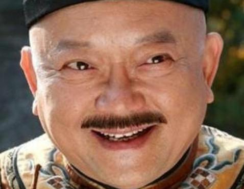 和珅(吏部尚书)和纪晓岚(礼部尚书)的放到现在是什么官职