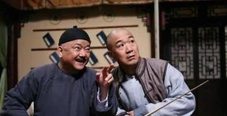 和珅(吏部尚书)和纪晓岚(礼部尚书)的放到现在是什么官职