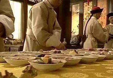 慈禧喝汤喝了十年 为何最后把厨子杀了呢