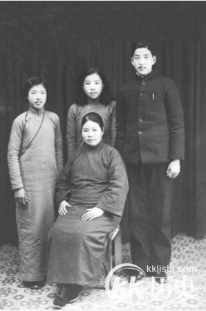 孙中山的女保镖是谁？孙中山的保镖竟是一对姐妹花