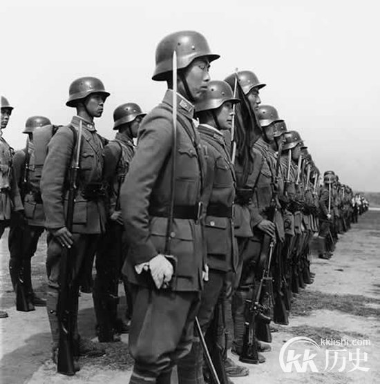 香港抗战秘闻：中国独脚将军率英军生死突围
