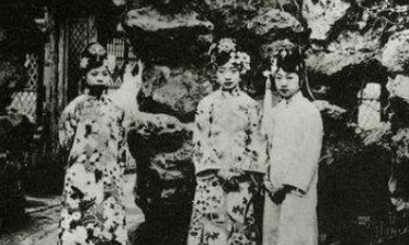 溥仪为什仫会被休
