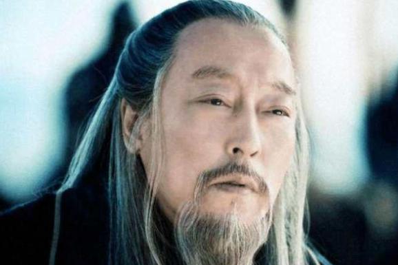 徐庶一生推荐的两个人分别是谁