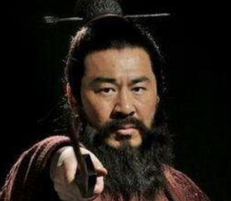 三国时期是从什么时候开始的 哪些人和故事都不属于三国