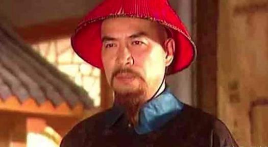 他为官50年得康熙信任,却因一事免职