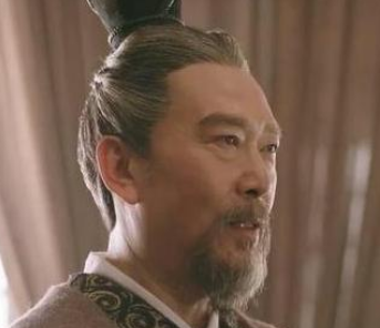 历史上李严被贬后他的儿子是什么结局