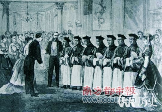清朝末爱国文人对大清“国旗”态度不一