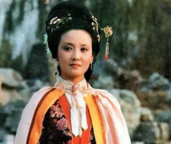 为何说天不怕地不怕的王熙凤会害怕焦大