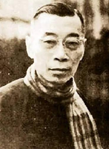 揭秘：翻译大师傅雷的悲欢人生