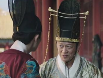 魏忠贤的一生是什么样的