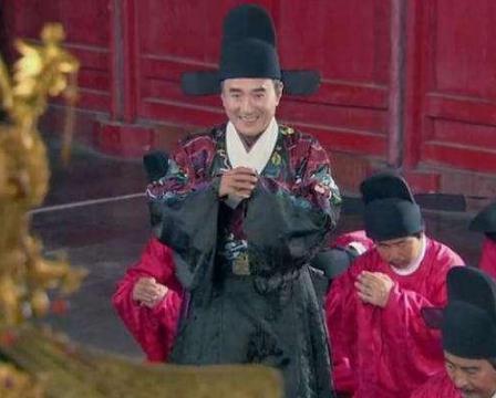 朱元璋铁腕反腐杀人无数,却不知贪钱反成了明朝的续命丸